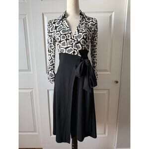 Diane von Furstenberg Brea Wool Silk Wrap Dress Size 4 Black Abstract Giraffe